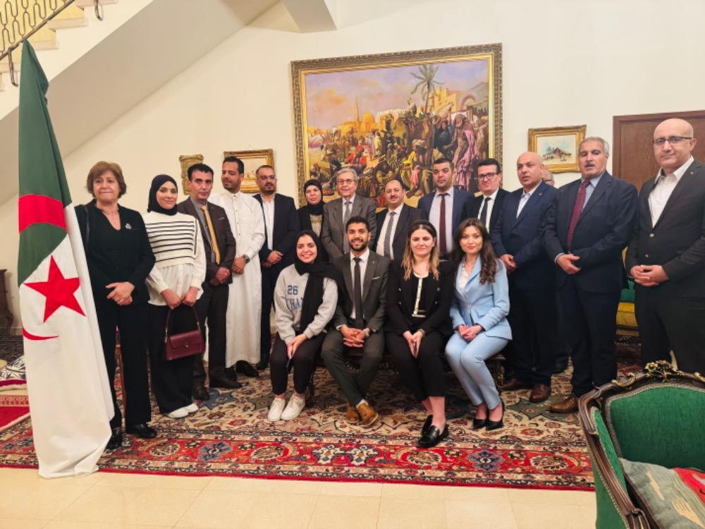 سفير الجزائر في لبنان يقيم مأدبة عشاء تكريمية علي شرف الوفد الجزائري المشارك في منتدى الإسكوا