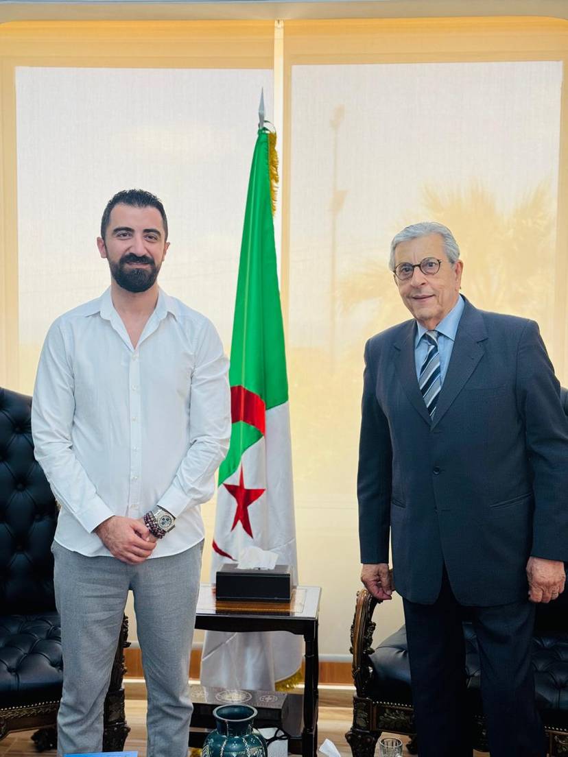 لقاء مع سيناريست السوري السيد رامي كوسا